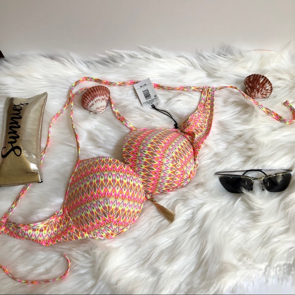 Shade and Shore printed Light Lift Bikini Top. 38B